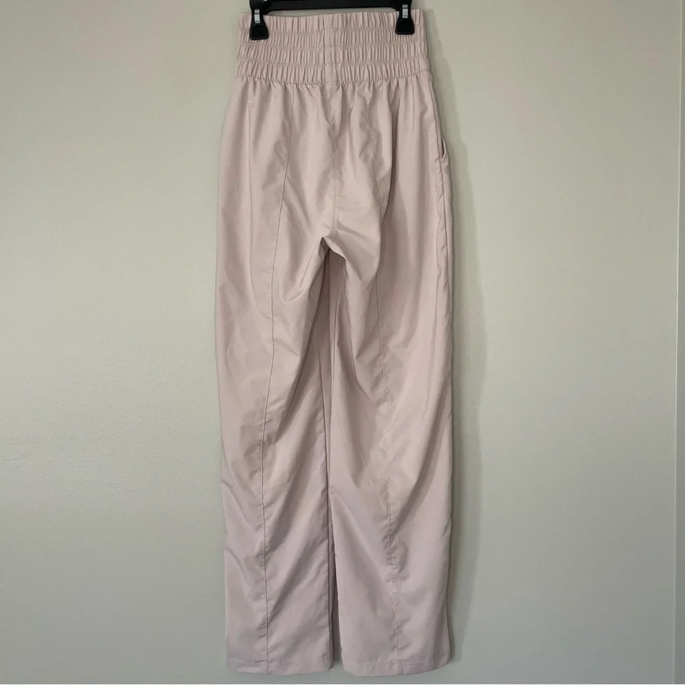 Nike Dri-Fit One Ultra High Waisted Track Pants